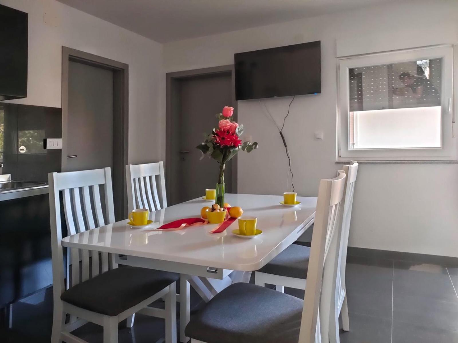 Rafael Apartments メドゥリン エクステリア 写真