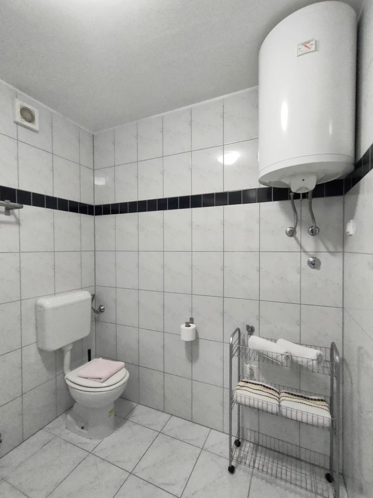 Rafael Apartments メドゥリン エクステリア 写真